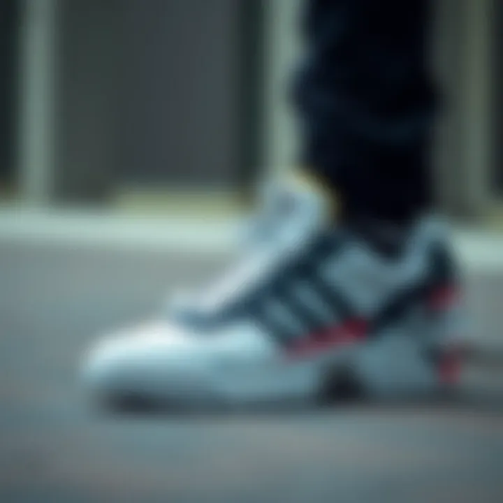 User experience and comfort feedback on Adidas Hoops sneakers