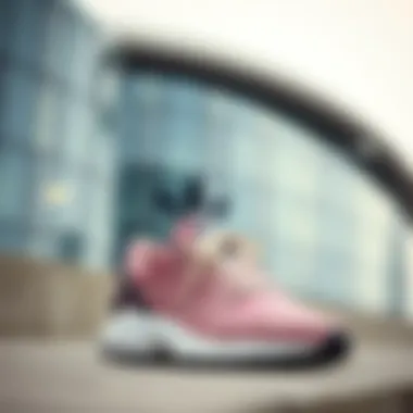 Stylish design of adidas Süpernova against a modern backdrop